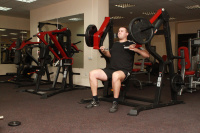 Жим от груди со сведением с независимыми рычагами AeroFit SL7001