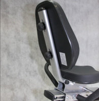 Горизонтальный велотренажер Body Craft R18